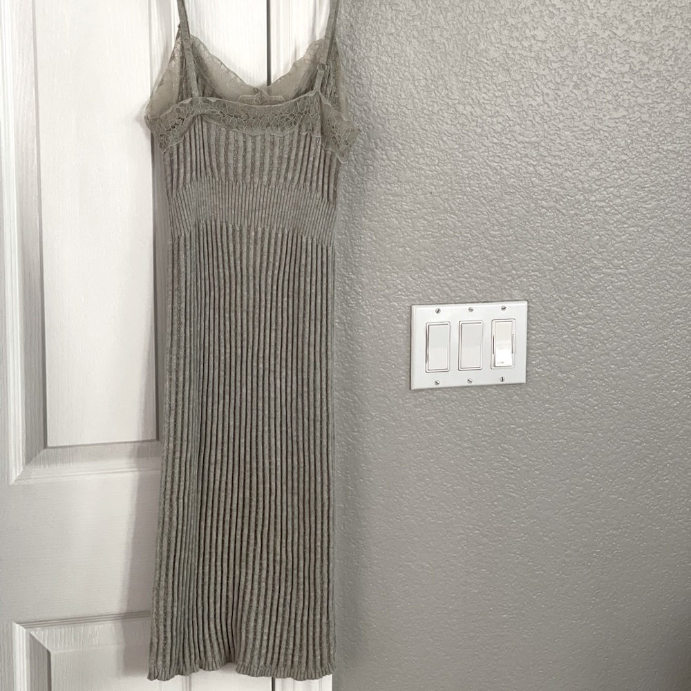 moda international midi grey dress